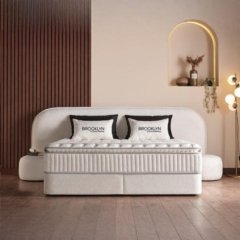 Brooklyn Boxspringbett mit Bettkasten Samt Beige Orthopädisch mit Matratze und Topper