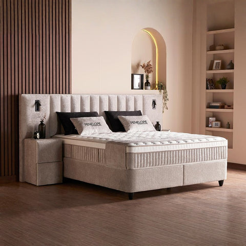 Penelope Boxspringbett mit Bettkasten Bouclé Beige Orthopädisch mit Matratze und Topper