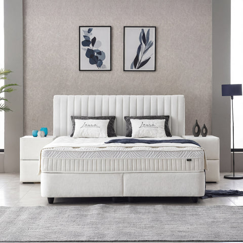 Laura Boxspringbett – Samt Crème · mit Bettkasten · inkl. Matratze & Topper