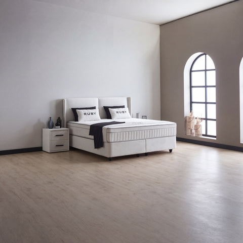Ruby Boxspringbett – Velours Grau · mit Bettkasten · inkl. Matratze & Topper