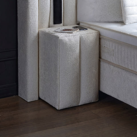 Sheraton Boxspringbett – Bouclé Weiß · mit Bettkasten · inkl. Matratze & Topper