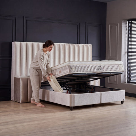 Oscar Boxspringbett – Samt Creme · mit Bettkasten · inkl. Matratze & Topper