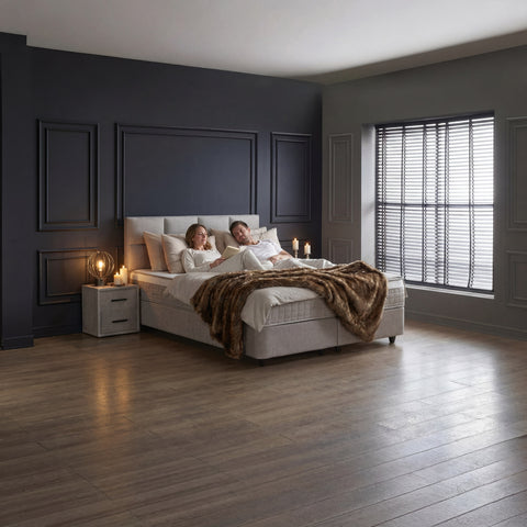 Ayana Boxspringbett – Samt Greige · mit Bettkasten · inkl. Matratze & Topper